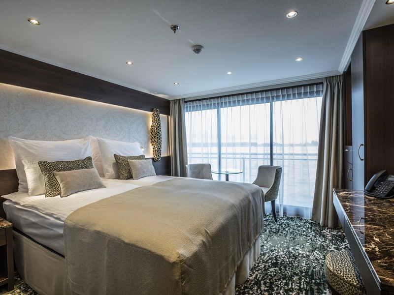 Suites (Diamond and Ruby)